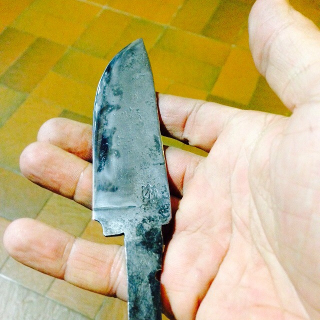 après une première phase de nettoyage et ponçage et polissage